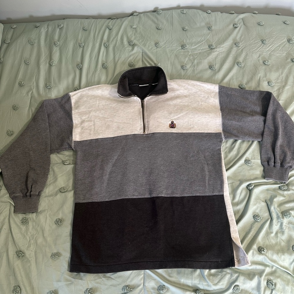 Bugle Boy Gray and Black Zip Up Sweater